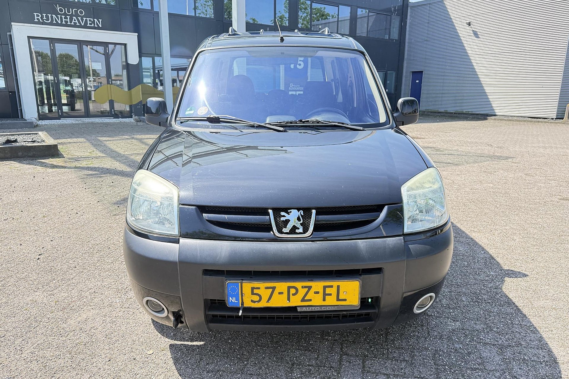 Peugeot Partner mpv