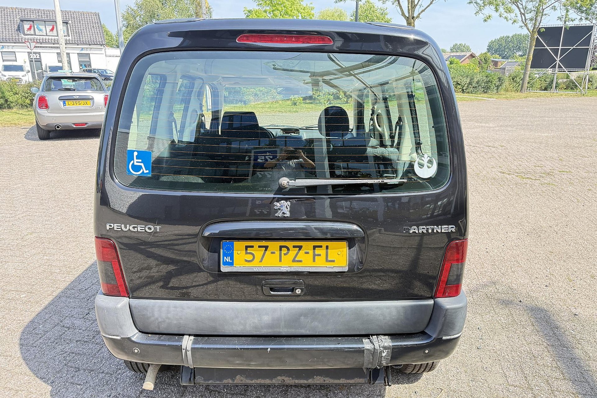 Peugeot Partner mpv