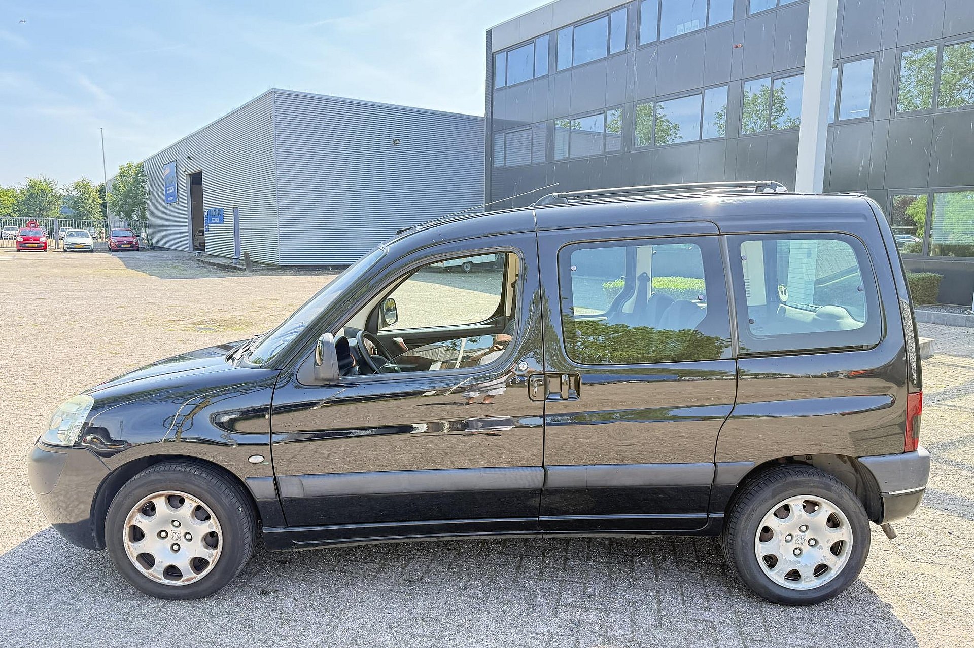 Peugeot Partner mpv
