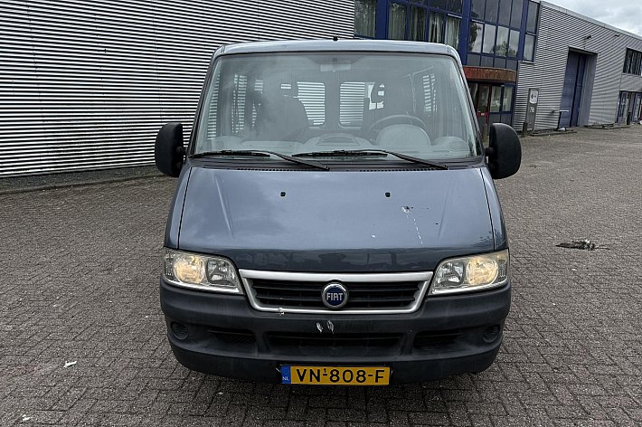 Fiat Ducato 11 2.0 JTD 285 DC , GOED RIJDENDE BUS, LIFT MAG ALLEEN BIJ EXPORT ERIN BLIJVEN !!, DRAAISTOEL, ELECTRISCHE RAMEN, ONDERHOUD AANWEZIG. EXPORT TOPPER !!!