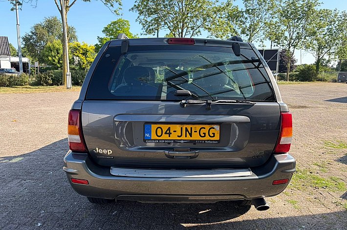 Jeep Grand Cherokee 4.7i V8 Overland High Output , YOUNGTIMER, FULL OPTIONS, 4X4, LEDER, AIRCO, SCHUIFKANTELDAK, PARROT, NWE APK, ETC