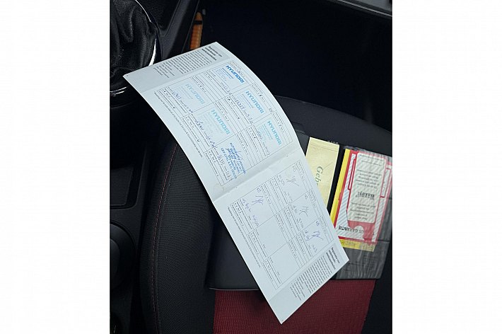Hyundai i20 1.2i i-Motion AIRCO, TREKHAAK, ELECTR RAMEN EN SPIEGELS, RIJDT PRIMA, SCHAAFPLEKJE LINKS ACHTER, BOEKJES AANWEZIG