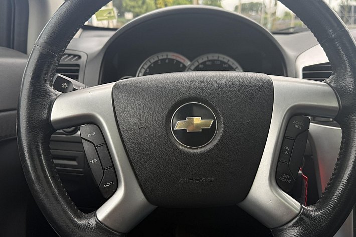 Chevrolet Captiva 3.2i Executive , AUTOMAAT, AWD, 7 PERS , AIRCO, LEDER, OPENDAK, ELECTR STOELEN, ELEC SPIEGELS EN RAMEN, AWD, TREKHAAK, BOEKJES AANWEZIG, 4WD