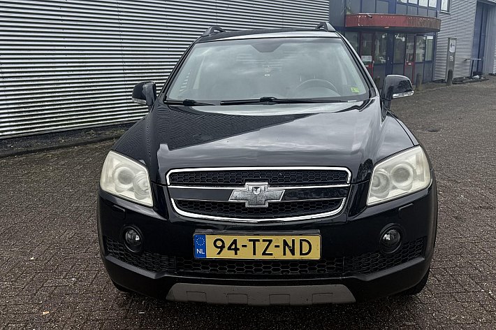 Chevrolet Captiva 3.2i Executive , AUTOMAAT, AWD, 7 PERS , AIRCO, LEDER, OPENDAK, ELECTR STOELEN, ELEC SPIEGELS EN RAMEN, AWD, TREKHAAK, BOEKJES AANWEZIG, 4WD