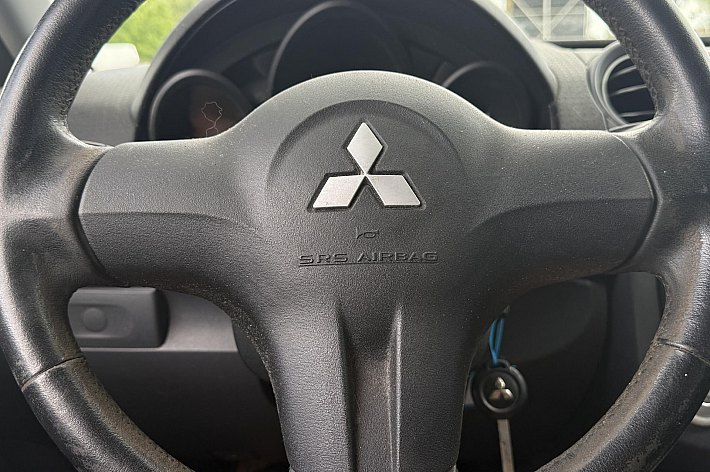 Mitsubishi Colt 1.3 Incharge+ , AIRCO, 5 DEURS, 88.126 KM NAP, ZUINIG EN BETROUWBAAR, ZEER LEUKE COLT