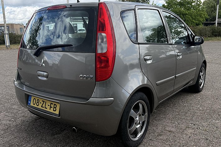 Mitsubishi Colt 1.3 Incharge+ , AIRCO, 5 DEURS, 88.126 KM NAP, ZUINIG EN BETROUWBAAR, ZEER LEUKE COLT
