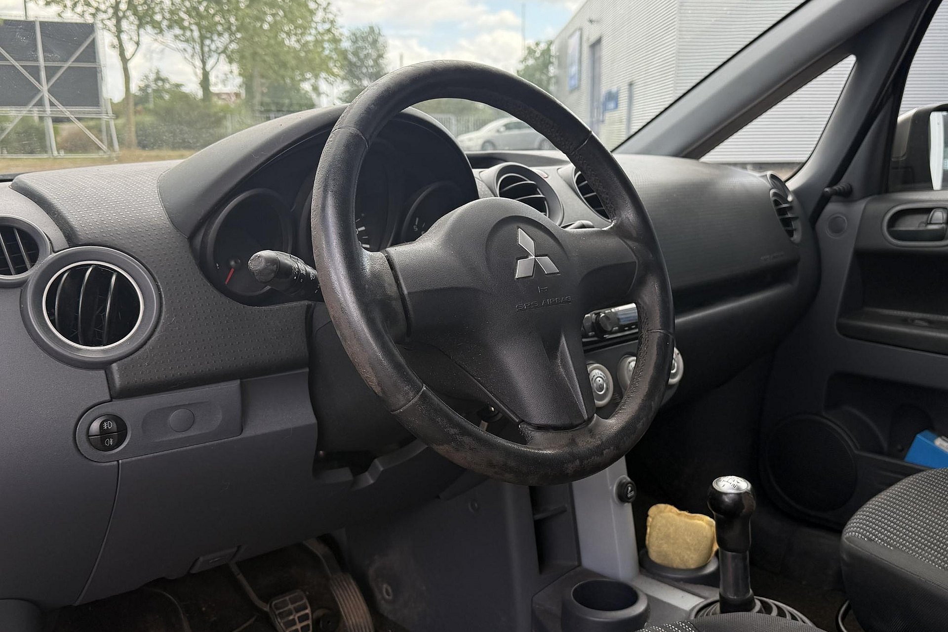 Mitsubishi Colt