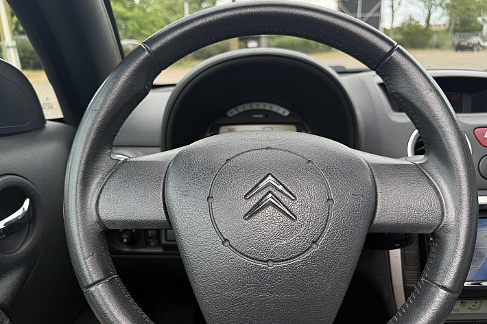 Citroën C3 Pluriel 1.4i AIRCO (STEENKOUD), 4 ELECT RAMEN, NAVI, BLUETOOTH, CV, SPLINTERNIEUWE KOPPELING, BOEKJES