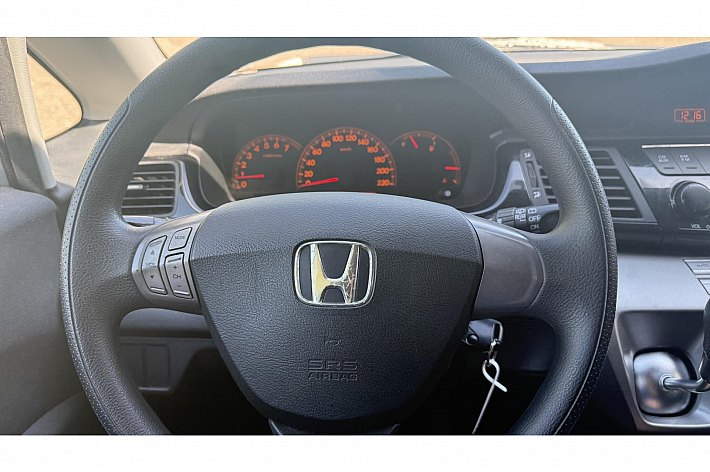 Honda FR-V 1.7i , 6 PERSOONS, AIRCO, 187.668 km NAP, BETROUWBAAR EN DEGELIJK,