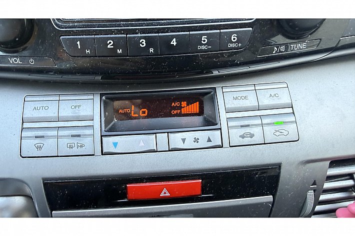 Honda FR-V 1.7i , 6 PERSOONS, AIRCO, 187.668 km NAP, BETROUWBAAR EN DEGELIJK,