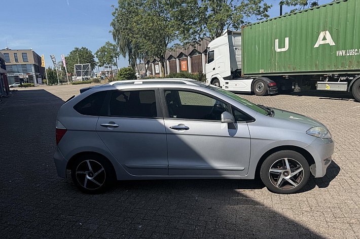 Honda FR-V 1.7i , 6 PERSOONS, AIRCO, 187.668 km NAP, BETROUWBAAR EN DEGELIJK,