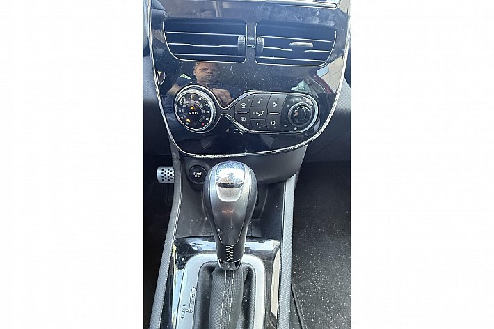 Renault Clio Estate 1.2 GT , AUTOMAAT, SPORTINTERIEUR, KEYLESS, AIRCO, NAVI, DEALERONDERHOUDEN