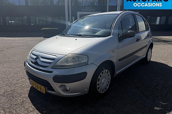 Citroën C3 1.4i Ligne Prestige , AIRCO, 5 DEURS, CV, PDC, 175.751 KM NAP, RIJDT ECHT SUPER, GEEN RAMMELTJES, GOED ONDERHOUDEN,