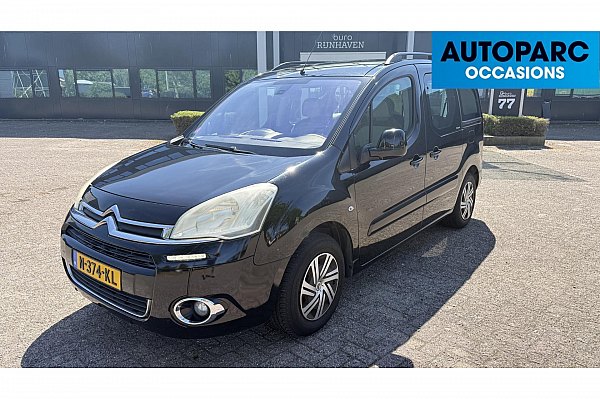 Citroën Berlingo 1.6 VTi Tendance , AIRCO, DUBBEL SCHUIFDEUR, CRUISE,  MULTISPACE, TREKHAAK, PDC, ELECTR RAMEN, GOED ONDERHOUDEN, BOEKJES AANWEZIG, NETTE AUTO
