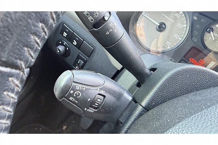 Citroën Berlingo 1.6 VTi Tendance , AIRCO, DUBBEL SCHUIFDEUR, CRUISE,  MULTISPACE, TREKHAAK, PDC, ELECTR RAMEN, GOED ONDERHOUDEN, BOEKJES AANWEZIG, NETTE AUTO