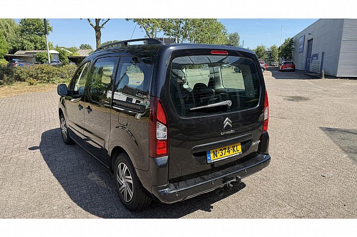 Citroën Berlingo 1.6 VTi Tendance , AIRCO, DUBBEL SCHUIFDEUR, CRUISE,  MULTISPACE, TREKHAAK, PDC, ELECTR RAMEN, GOED ONDERHOUDEN, BOEKJES AANWEZIG, NETTE AUTO