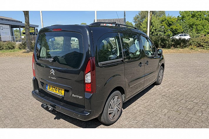 Citroën Berlingo 1.6 VTi Tendance , AIRCO, DUBBEL SCHUIFDEUR, CRUISE,  MULTISPACE, TREKHAAK, PDC, ELECTR RAMEN, GOED ONDERHOUDEN, BOEKJES AANWEZIG, NETTE AUTO