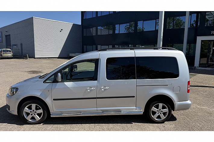 Volkswagen Caddy Maxi 1.6 TDI Trendline , AUTOMAAT, AIRCO, NAVI, INRIJPLAAT VOOR ROLSTOEL/SCOOTMOBIEL, EXPORTPRIJS !!!!