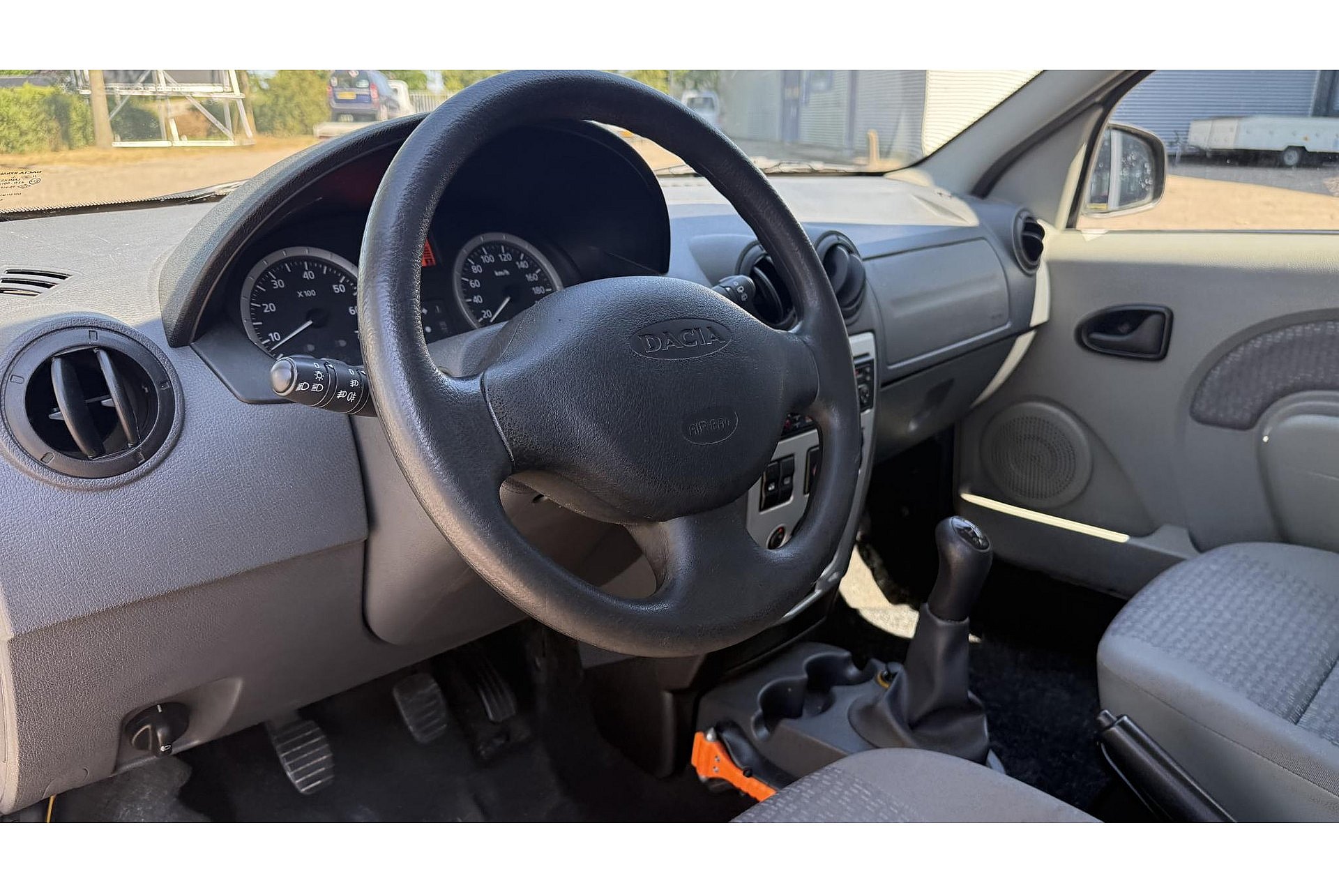 Dacia Logan