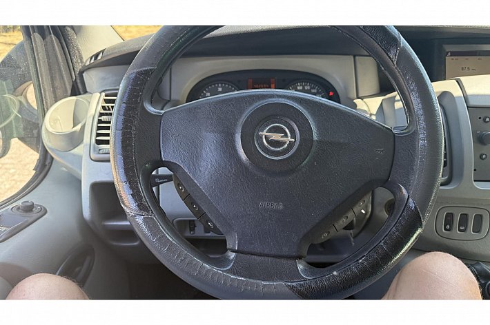 Opel Vivaro 2.0 CDTI L2H1 DC , AIRCO, ELECTR RAMEN, RIJDT EN SCHAKELT GOED, LIFTJE BLIJFT BIJ EXPORT ERIN, VOOR IN NL GAAT HIJ ER UIT!