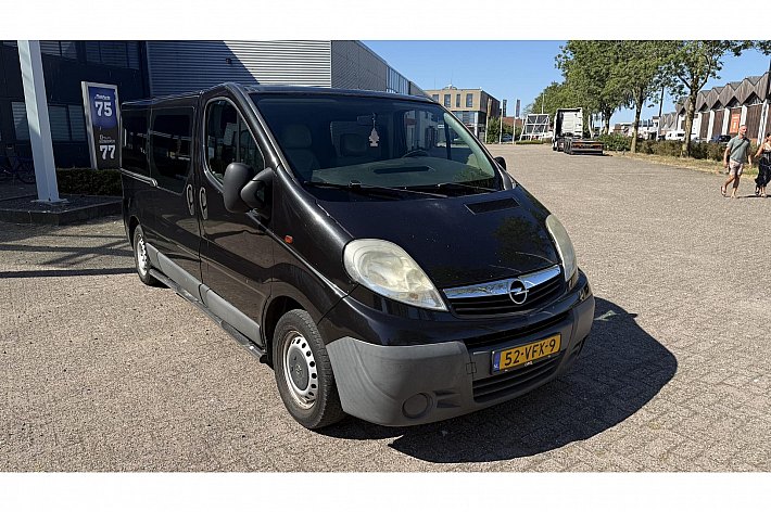 Opel Vivaro 2.0 CDTI L2H1 DC , AIRCO, ELECTR RAMEN, RIJDT EN SCHAKELT GOED, LIFTJE BLIJFT BIJ EXPORT ERIN, VOOR IN NL GAAT HIJ ER UIT!