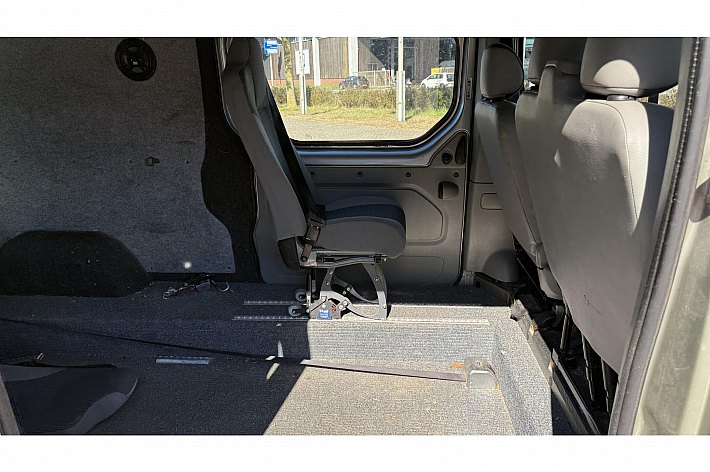 Opel Vivaro 2.0 CDTI L2H1 DC , AIRCO, DUBBEL SCHUIFDEUR, DEALERONDERHOUDEN, NET EEN BEURT GEHAD, BOEKJES, EX INVALIDE