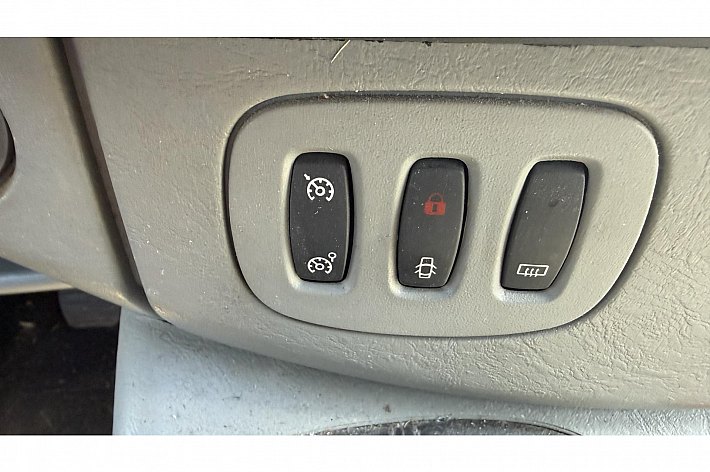 Opel Vivaro 2.0 CDTI L2H1 DC , AIRCO, DUBBEL SCHUIFDEUR, DEALERONDERHOUDEN, NET EEN BEURT GEHAD, BOEKJES, EX INVALIDE