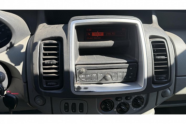Opel Vivaro 2.0 CDTI L2H1 DC , AIRCO, DUBBEL SCHUIFDEUR, DEALERONDERHOUDEN, NET EEN BEURT GEHAD, BOEKJES, EX INVALIDE