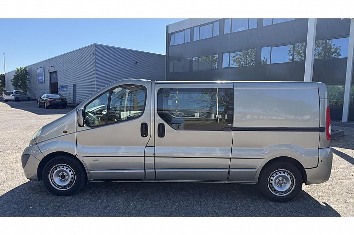 Opel Vivaro 2.0 CDTI L2H1 DC , AIRCO, DUBBEL SCHUIFDEUR, DEALERONDERHOUDEN, NET EEN BEURT GEHAD, BOEKJES, EX INVALIDE