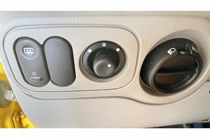 Renault Kangoo 1.4 aut euro 2000 AUTOMAAT, MAG IN ALLE MILEUZONES, IDEAAL VOOR ZZP-er, EX INVALIDE  MET INRIJPLAAT, IDEAAL VOOR SCOOTMOBIEL/SCOOTERS ETC