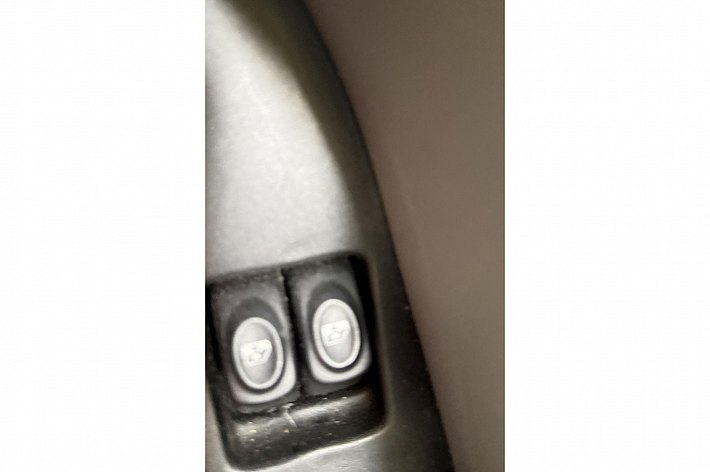Renault Kangoo 1.4 aut euro 2000 AUTOMAAT, MAG IN ALLE MILEUZONES, IDEAAL VOOR ZZP-er, EX INVALIDE  MET INRIJPLAAT, IDEAAL VOOR SCOOTMOBIEL/SCOOTERS ETC