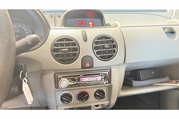 Renault Kangoo 1.4 aut euro 2000 AUTOMAAT, MAG IN ALLE MILEUZONES, IDEAAL VOOR ZZP-er, EX INVALIDE  MET INRIJPLAAT, IDEAAL VOOR SCOOTMOBIEL/SCOOTERS ETC