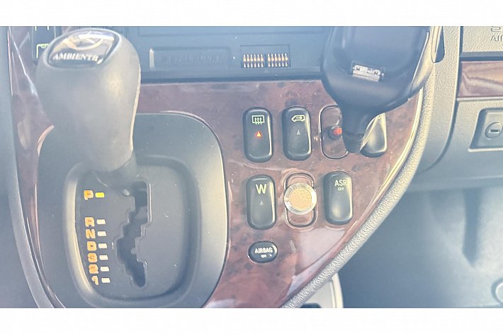 Mercedes-Benz V-Klasse V 230 Trend , UNIEK!!, AUTOMAAT, AIRCO, 72.987 KM NAP !!!!, 1e EIGENAAR, ELECTR RAMEN, LIFT, BLIJFT BIJ EXPORT ZITTEN, VOOR NL ER UIT IVM EISEN, RIJDT ALS EEN NIEUWE MAG ALLE MILEUZONES IN