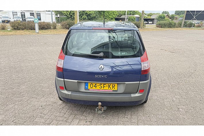 Renault Scénic 1.6-16V Privilège Luxe , AIRCO, ELECTR RAMEN, TREKHAAK, INRUILER ZOMEENEMEN, PROEFRIJDEN EN NAKIJKEN GEEN PROBLEEM, GARANTIE GEEN .