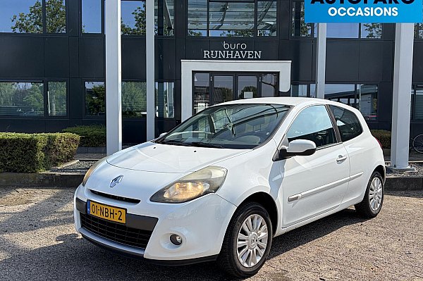 Renault Clio 1.2 Collection , CRUISE CONTROL, AIRCO, TREKHAAK, KEURIG ONDERHOUDEN, BOEKJES AANWEZIG