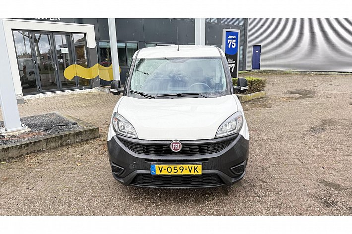 Fiat Doblò Cargo 1.6 MJ L1H1 ECO JET , AIRCO, 6 BAK, 3 PERSOONS, ELECTR RAMEN, NAVI, EURO 6, ACHTER DEUREN, NETJES ONDERHOUDEN, BTW AUTO, BOEKJES AANWEZIG