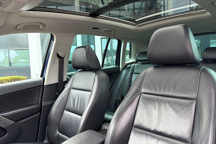 Volkswagen Tiguan 2.0 TSI Track&Field 4Motion , PANO, LEDER, AUTOMAAT, PDC, CRUISE CONTROLE, 200 PK, R LINE SPORTSTUUR, AUTOMATISCH INPARKEREN, VREDESTEIN BANDEN, ELECTR STOELEN, RAMEN EN SPIEGELS, VOLLE AUTO !!