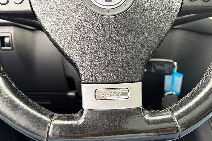 Volkswagen Tiguan 2.0 TSI Track&Field 4Motion , PANO, LEDER, AUTOMAAT, PDC, CRUISE CONTROLE, 200 PK, R LINE SPORTSTUUR, AUTOMATISCH INPARKEREN, VREDESTEIN BANDEN, ELECTR STOELEN, RAMEN EN SPIEGELS, VOLLE AUTO !!