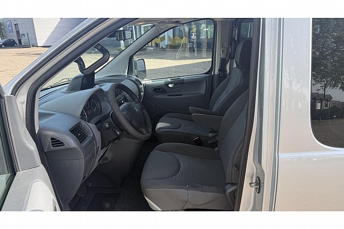 Peugeot Expert 229 2.0 HDI L2H1 DC Profit+ , AIRCO, CRUISE, NAVI, EXPORT, STUURBEKRACHTIGING WERKT NIET, RIJDT PERFECT, SCHAKELT PERFECT, GOED ONDERHOUDEN BOEKJES AANWEZIG, DE PRIJS IS EXPORT PRIJS !!!