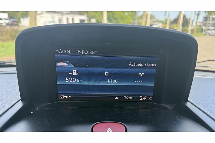 Peugeot Expert 229 2.0 HDI L2H1 DC Profit+ , AIRCO, CRUISE, NAVI, EXPORT, STUURBEKRACHTIGING WERKT NIET, RIJDT PERFECT, SCHAKELT PERFECT, GOED ONDERHOUDEN BOEKJES AANWEZIG, DE PRIJS IS EXPORT PRIJS !!!