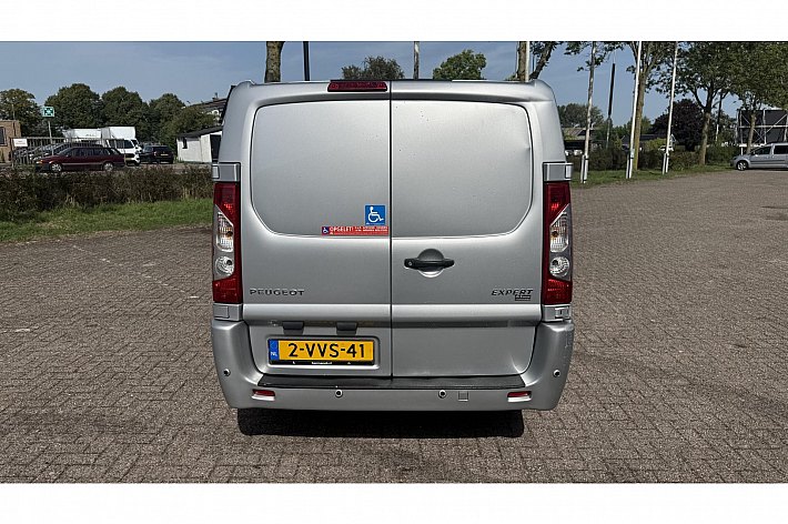 Peugeot Expert 229 2.0 HDI L2H1 DC Profit+ , AIRCO, CRUISE, NAVI, EXPORT, STUURBEKRACHTIGING WERKT NIET, RIJDT PERFECT, SCHAKELT PERFECT, GOED ONDERHOUDEN BOEKJES AANWEZIG, DE PRIJS IS EXPORT PRIJS !!!