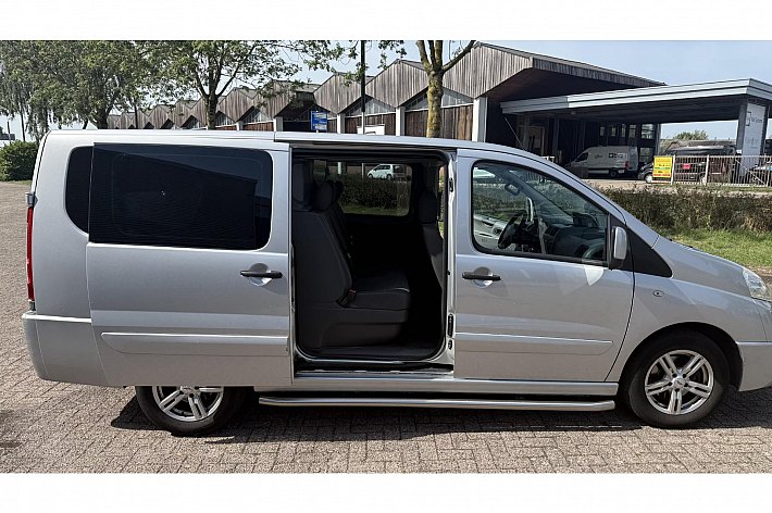 Peugeot Expert 229 2.0 HDI L2H1 DC Profit+ , AIRCO, CRUISE, NAVI, EXPORT, STUURBEKRACHTIGING WERKT NIET, RIJDT PERFECT, SCHAKELT PERFECT, GOED ONDERHOUDEN BOEKJES AANWEZIG, DE PRIJS IS EXPORT PRIJS !!!