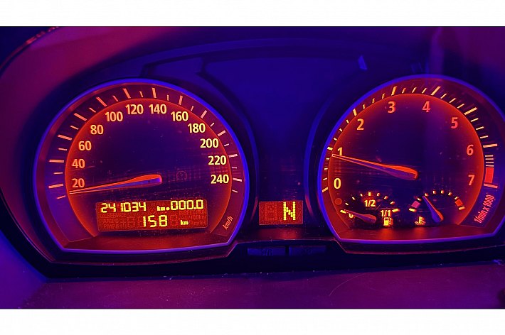BMW X3 3.0i , AUTOMAAT, LEDER, AIRCO, CRUISE CONTROLE, BOEKJE, AWD, YOUNGTIMER, ZEER GOED RIJDENDE X3