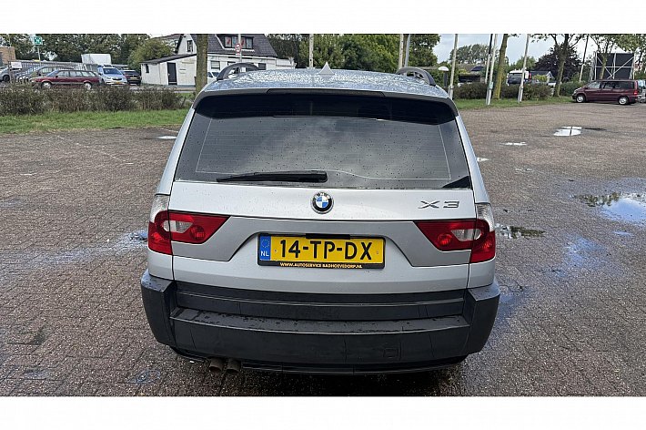 BMW X3 3.0i , AUTOMAAT, LEDER, AIRCO, CRUISE CONTROLE, BOEKJE, AWD, YOUNGTIMER, ZEER GOED RIJDENDE X3