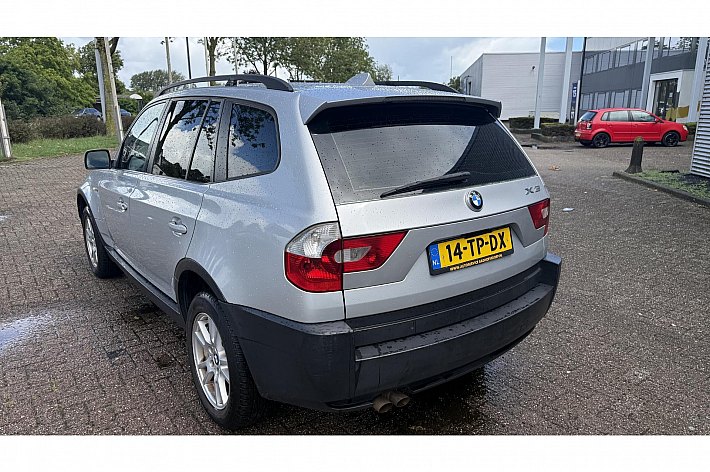 BMW X3 3.0i , AUTOMAAT, LEDER, AIRCO, CRUISE CONTROLE, BOEKJE, AWD, YOUNGTIMER, ZEER GOED RIJDENDE X3