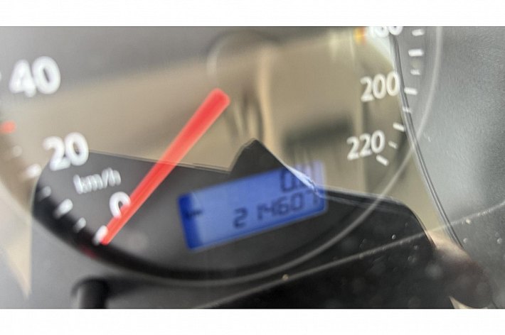 Volkswagen Transporter 2.5 TDI 340 Budgetline DC , EXPORT, AUTOMAAT, AIRCO, CRUISE, LIFT, VOLLEDIG ONDERHOUDEN, RIJDT GOED, LINKS EN RECHTS WAT BESCHADIGING ZIE FOTOS