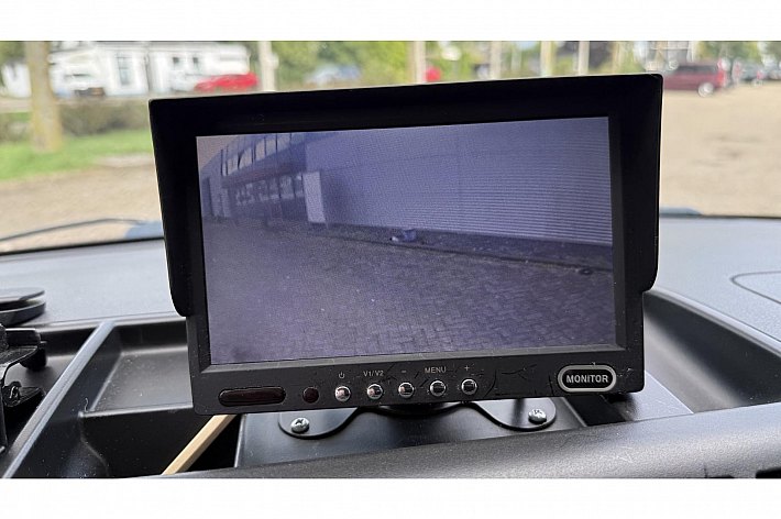 Volkswagen Transporter 2.5 TDI 340 Budgetline DC , EXPORT, AUTOMAAT, AIRCO, CRUISE, LIFT, VOLLEDIG ONDERHOUDEN, RIJDT GOED, LINKS EN RECHTS WAT BESCHADIGING ZIE FOTOS