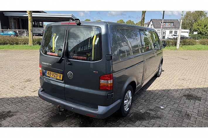 Volkswagen Transporter 2.5 TDI 340 Budgetline DC , EXPORT, AUTOMAAT, AIRCO, CRUISE, LIFT, VOLLEDIG ONDERHOUDEN, RIJDT GOED, LINKS EN RECHTS WAT BESCHADIGING ZIE FOTOS