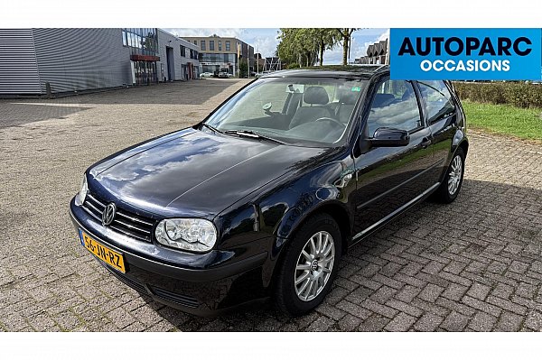 Volkswagen Golf 1.6-16V Sportline , AIRCO, SPORTSTOELEN, GOED ONDERHOUDEN, FACTUREN AANWEZIG, RIJDT PRIMA, NETTE AUTO, IDEALE STARTERS AUTO