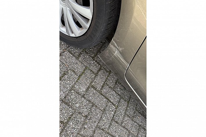 Citroën C4 Picasso 1.6 VTi Attraction , 119.102 KM NAP, AIRCO, DEALER ONDERHOUDEN, TREKHAAK, BOEKJES, RUIME GEZINSAUTO, AUTO HEEFT DIVERSE LAK SCHAAFPLEKJES, RIJDT HIJ NIET MINDER OM, MAAR IS DAAR DOOR WEL SCHERP GEPRIJSD !!!